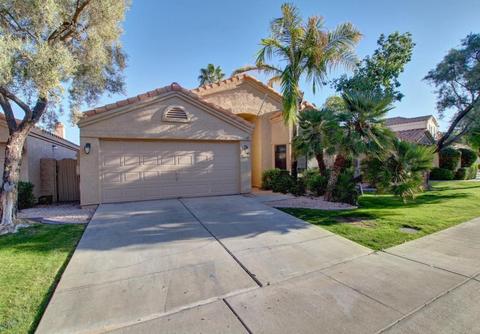 318 E Stonebridge Dr, Gilbert, AZ 85234 photo 1