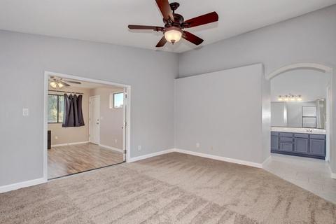 318 E Stonebridge Dr, Gilbert, AZ 85234 photo 14