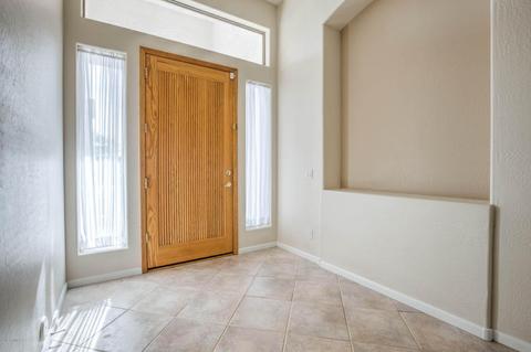 724 W Desert Ave, Gilbert, AZ 85233 photo 3