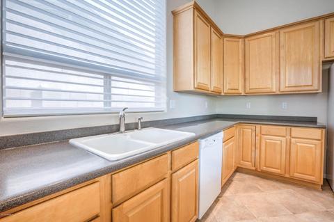 724 W Desert Ave, Gilbert, AZ 85233 photo 10