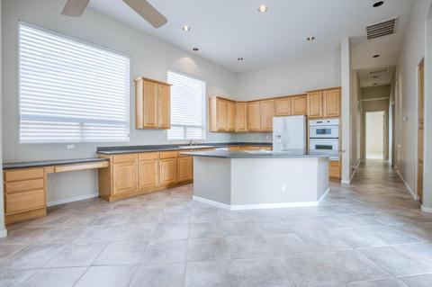 724 W Desert Ave, Gilbert, AZ 85233 photo 13