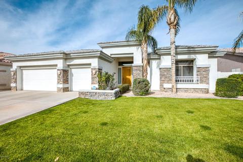 724 W Desert Ave, Gilbert, AZ 85233 photo 2