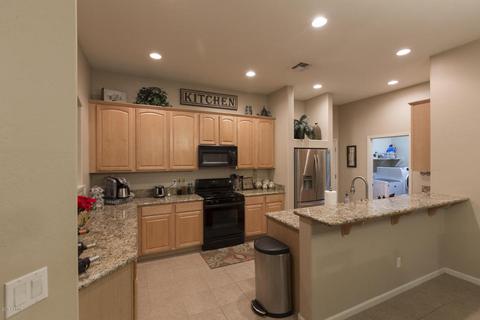 3054 S Seton Ave, Gilbert, AZ 85295 photo 8