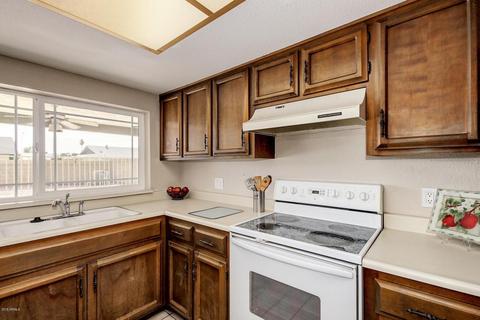 1135 E Garnet Cir, Mesa, AZ 85204 photo 9