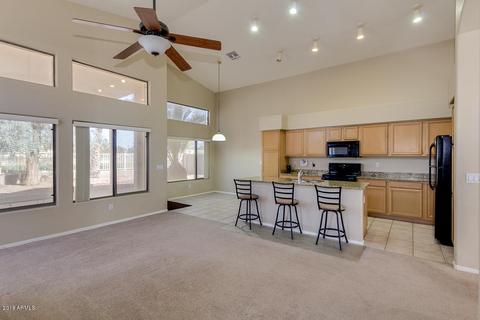 1474 E Sunrise Way, Gilbert, AZ 85296 photo 11