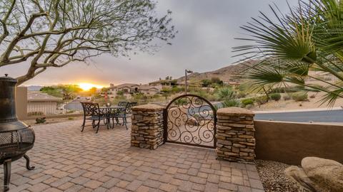 407 E Desert Wind Dr, Phoenix, AZ 85048 photo 5