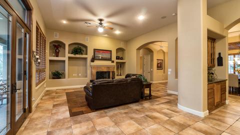 407 E Desert Wind Dr, Phoenix, AZ 85048 photo 15