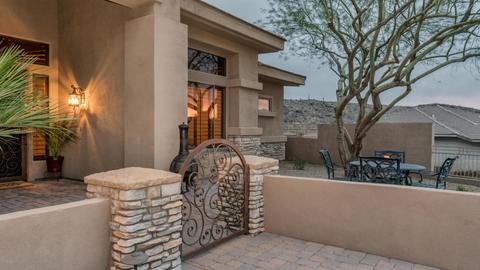 407 E Desert Wind Dr, Phoenix, AZ 85048 photo 3