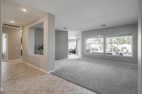716 E Vermont Dr, Gilbert, AZ 85295 photo 2