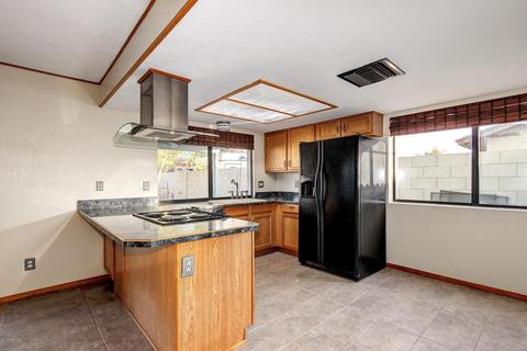 913 S 33rd Pl, Mesa, AZ 85204 photo 3