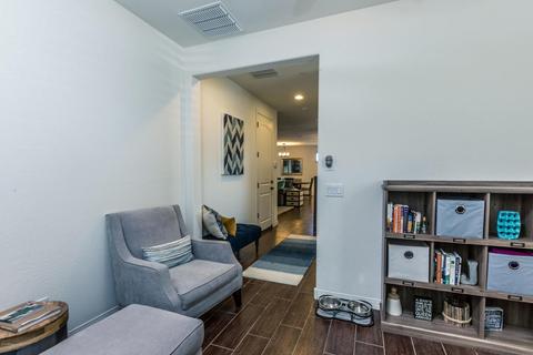 4654 E Beck Ln, Phoenix, AZ 85032 photo 17