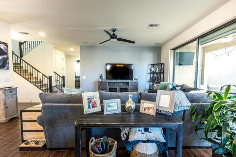 4654 E Beck Ln, Phoenix, AZ 85032 photo 5