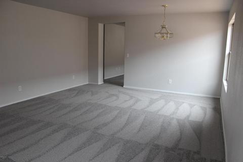 1062 E Arabian Dr E, Gilbert, AZ 85296 photo 4