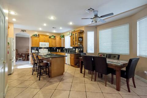 848 E Carla Vista Dr, Gilbert, AZ 85295 photo 7