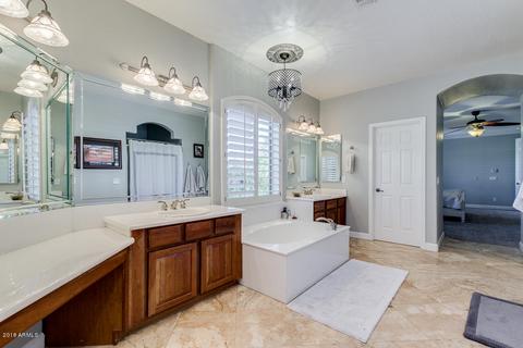 3054 E Comstock Dr, Gilbert, AZ 85296 photo 38