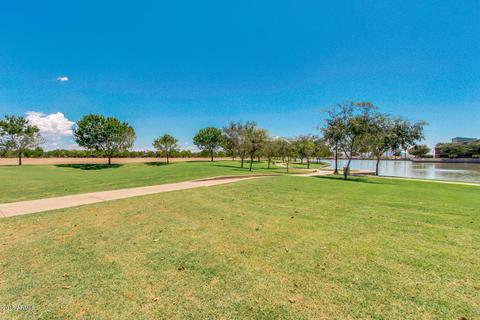 3054 E Comstock Dr, Gilbert, AZ 85296 photo 85