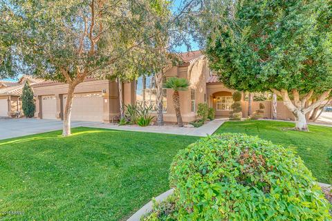 1417 E Horseshoe Ave, Gilbert, AZ 85296 photo 2