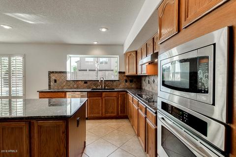1417 E Horseshoe Ave, Gilbert, AZ 85296 photo 13