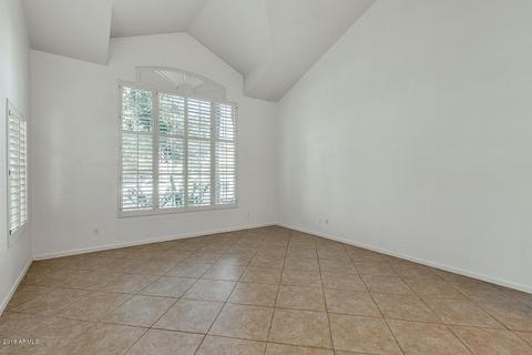 1417 E Horseshoe Ave, Gilbert, AZ 85296 photo 8