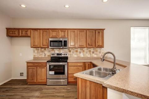 106 S Main Dr, Apache Junction, AZ 85120 photo 5