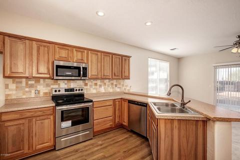 106 S Main Dr, Apache Junction, AZ 85120 photo 1