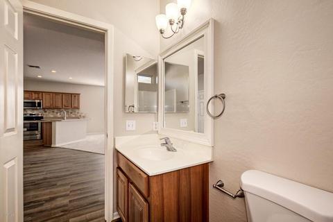 106 S Main Dr, Apache Junction, AZ 85120 photo 21