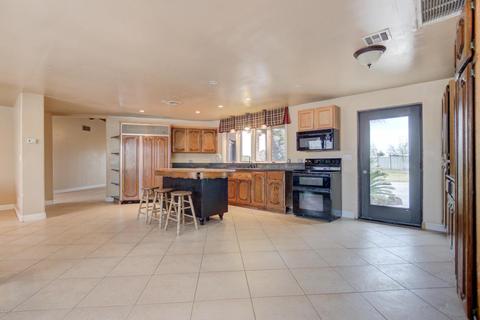 15414 E Orchid Ln, Gilbert, AZ 85296 photo 3