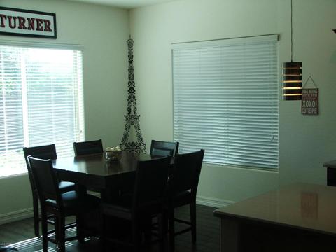 963 E Vermont Dr E, Gilbert, AZ 85295 photo 3
