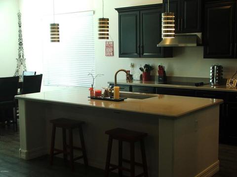 963 E Vermont Dr E, Gilbert, AZ 85295 photo 2