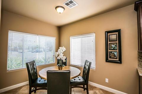 1627 Earll Dr, Phoenix, AZ 85016 photo 8