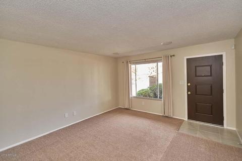 4027 E Nancy Ln, Phoenix, AZ 85042 photo 6