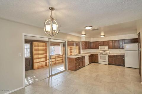 4027 E Nancy Ln, Phoenix, AZ 85042 photo 12