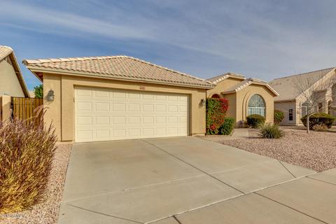 4216 E Rock Wren Rd, Phoenix, AZ 85044 photo 2