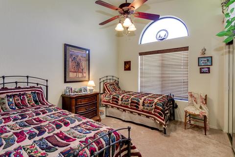 1925 E Calle De Caballos Dr, Tempe, AZ 85284 photo 15
