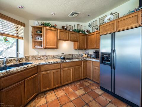 1925 E Calle De Caballos Dr, Tempe, AZ 85284 photo 10