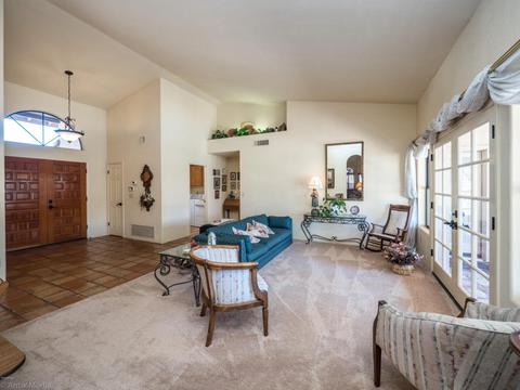 1925 E Calle De Caballos Dr, Tempe, AZ 85284 photo 5