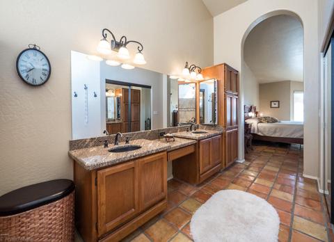 1925 E Calle De Caballos Dr, Tempe, AZ 85284 photo 24