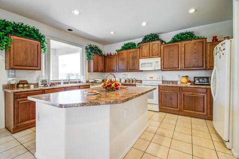 2044 S Stuart Ave, Gilbert, AZ 85295 photo 6