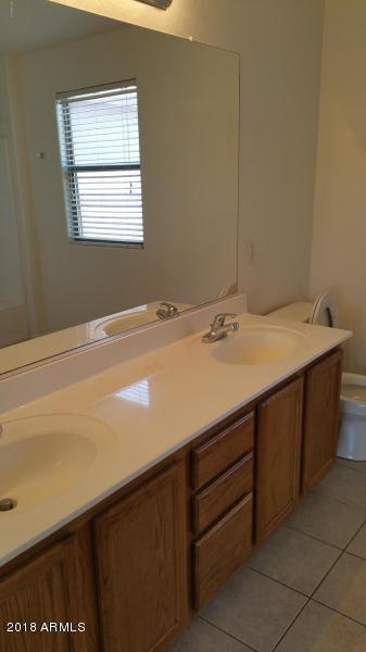 627 E Cody Dr, Phoenix, AZ 85040 photo 14