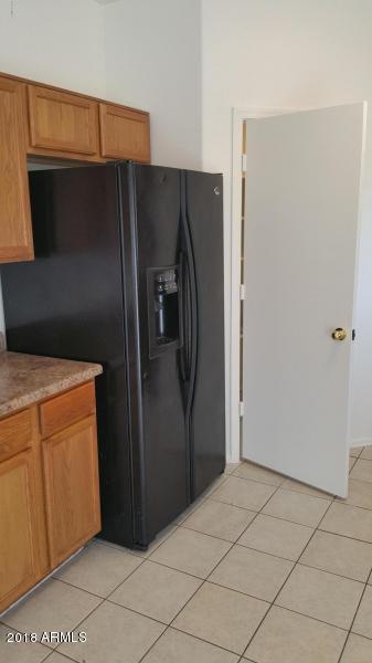 627 E Cody Dr, Phoenix, AZ 85040 photo 6