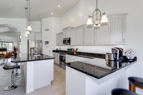 652 W Douglas Ave, Gilbert, AZ 85233 photo 8