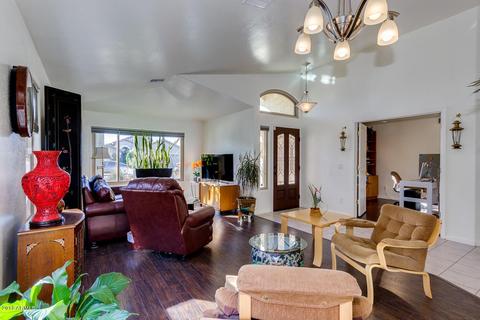 652 W Douglas Ave, Gilbert, AZ 85233 photo 4