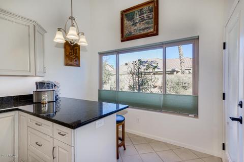 652 W Douglas Ave, Gilbert, AZ 85233 photo 10