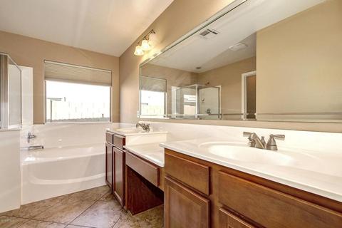 4044 E Los Altos Dr, Gilbert, AZ 85297 photo 9