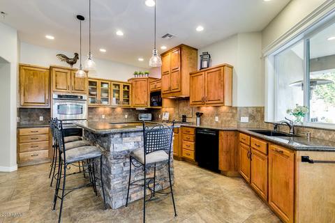 4244 E Caroline Ln, Gilbert, AZ 85296 photo 7