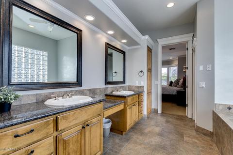 4244 E Caroline Ln, Gilbert, AZ 85296 photo 17