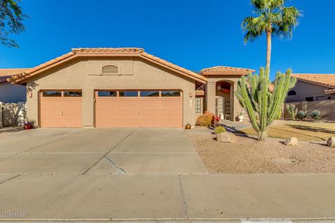 1432 W Iris Dr, Gilbert, AZ 85233 photo 1