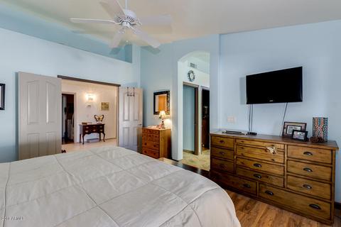 1432 W Iris Dr, Gilbert, AZ 85233 photo 6