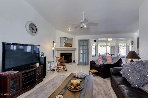 1432 W Iris Dr, Gilbert, AZ 85233 photo 3