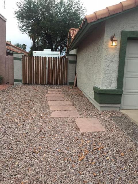 3520 E Sequoia Dr, Phoenix, AZ 85050 photo 2